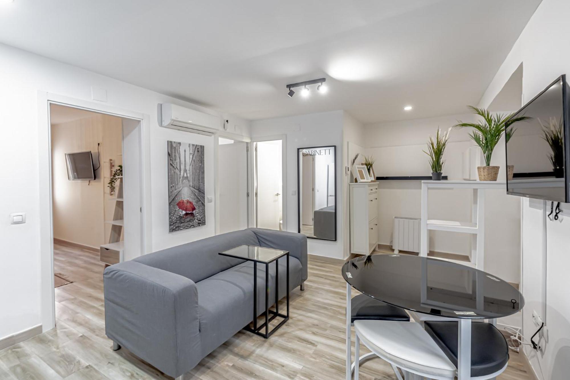 מדריד Apartamentos Pensamiento מראה חיצוני תמונה